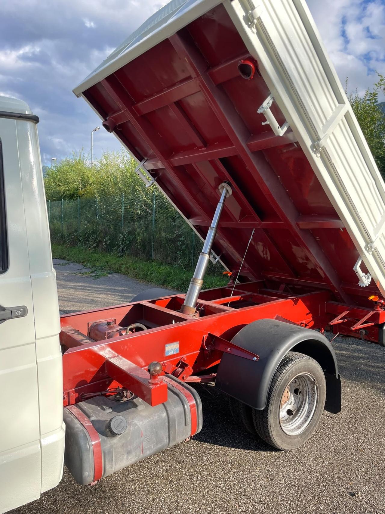 Iveco Daily 35-10 Classic Ribaltabile Trilaterale
