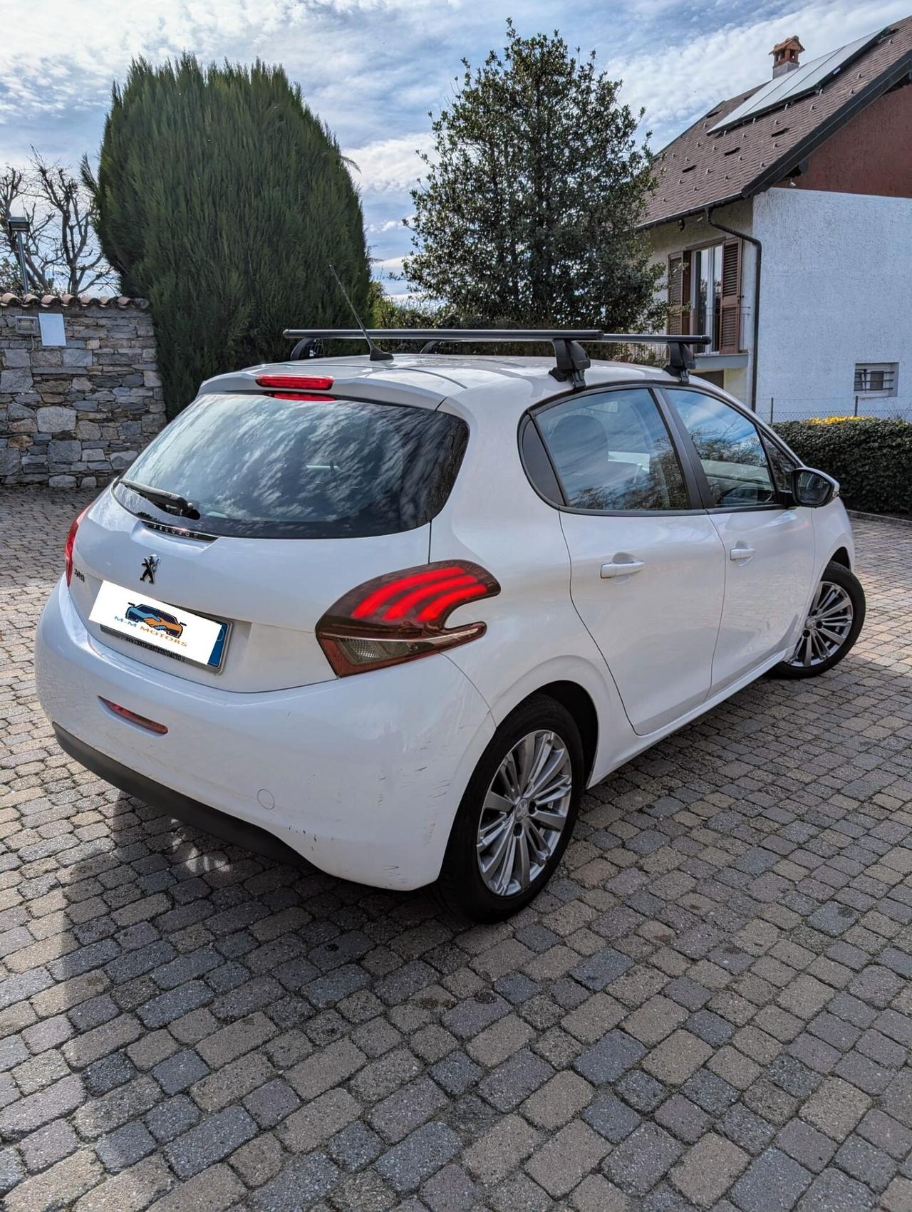 Peugeot 208 5 porte DISTRIBUZIONE FATTA