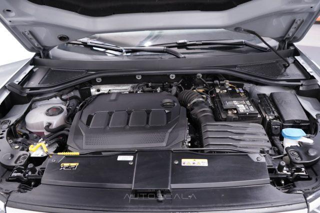 VOLKSWAGEN T-Roc 2.0 TDI SCR 150cv DSG R-Line