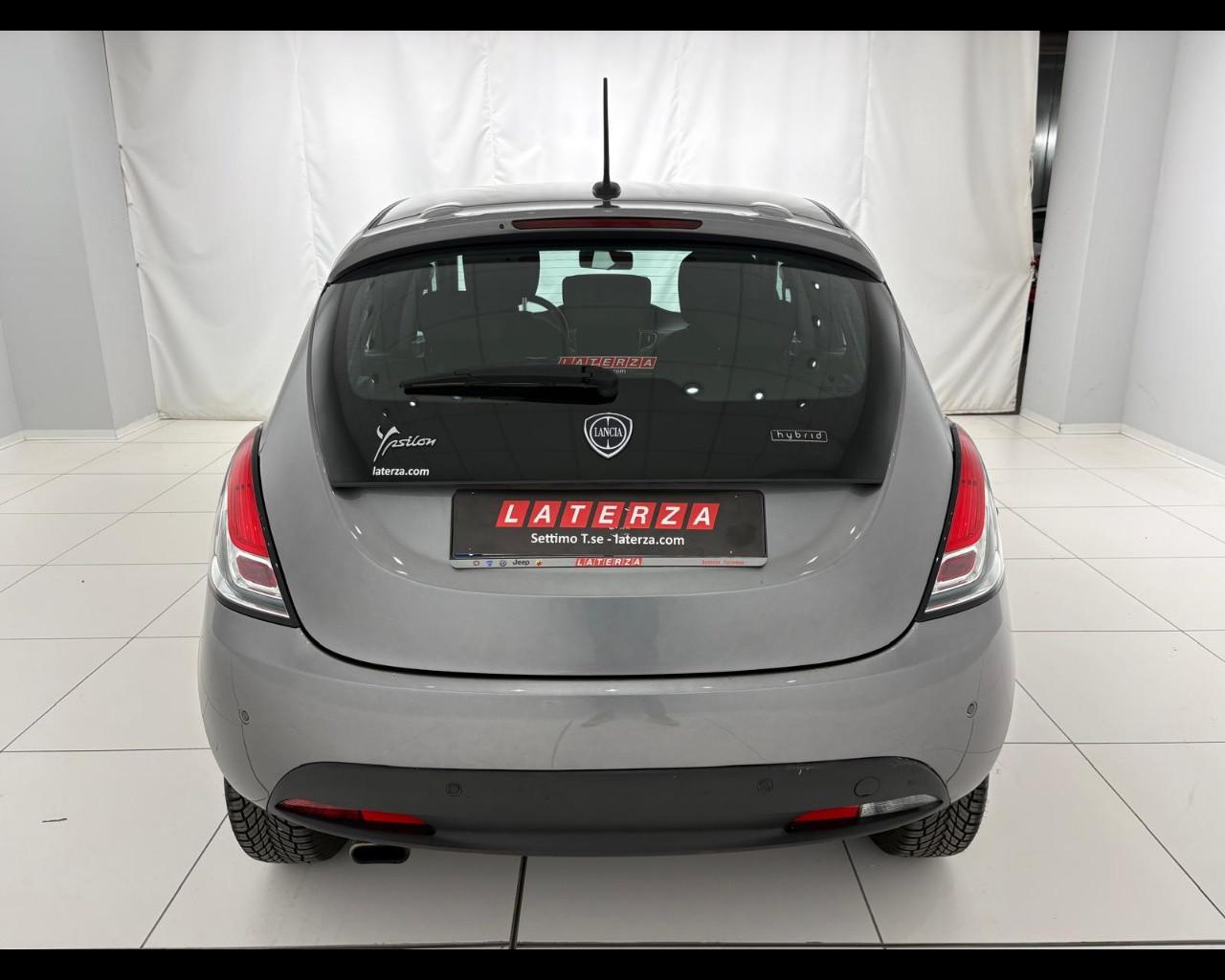 LANCIA Ypsilon 1.0 firefly hybrid Gold s&s 70cv 5p.ti