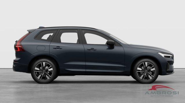 VOLVO XC60 B5 AWD Mild hybrid Benzina Plus Dark