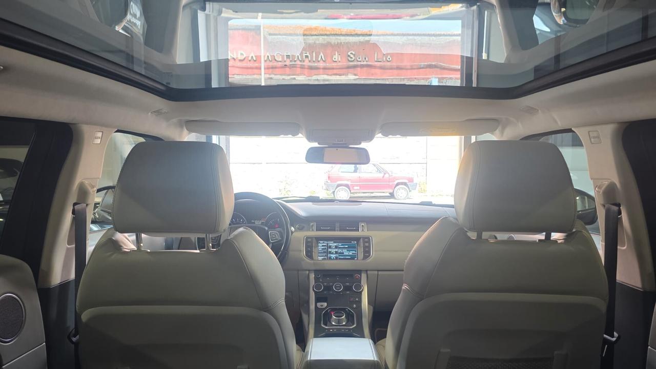 Land Rover Range Evoque 2.2 TD4 5p. Dynamic