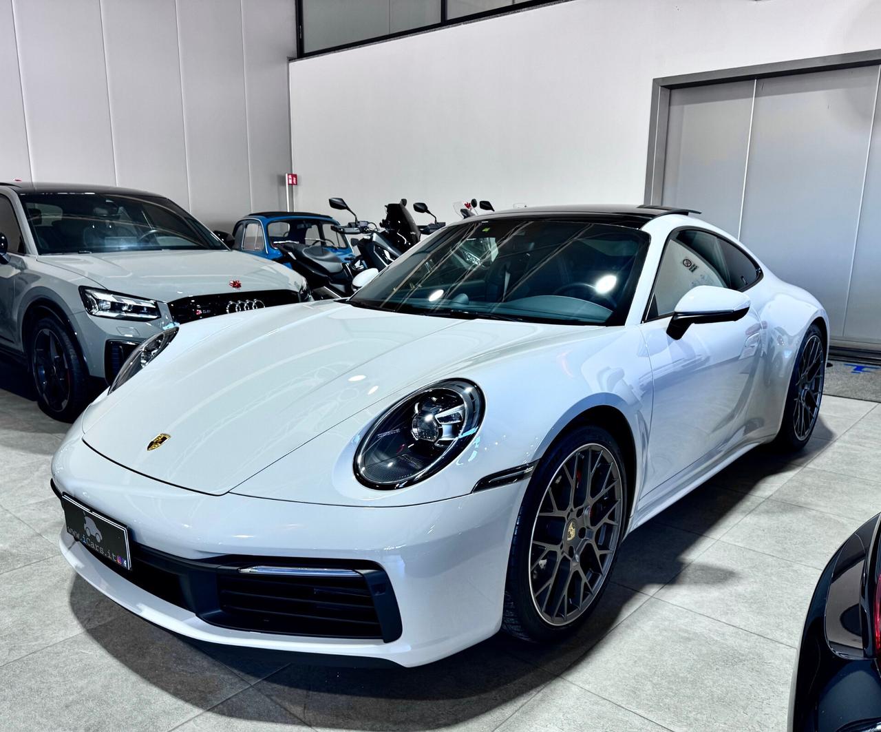 Porsche 911 Carrera 4S