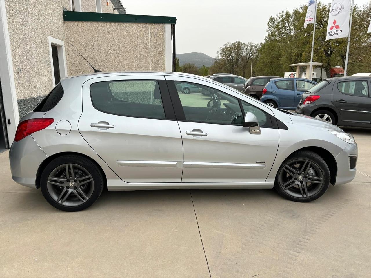 Peugeot 308 2.0 HDi 150CV 5p. Sport