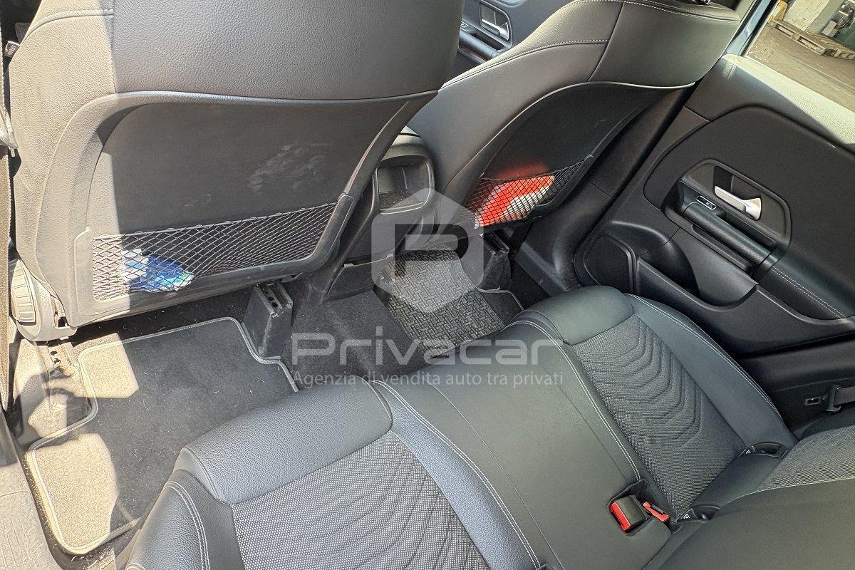 MERCEDES GLA 200 Automatic Business