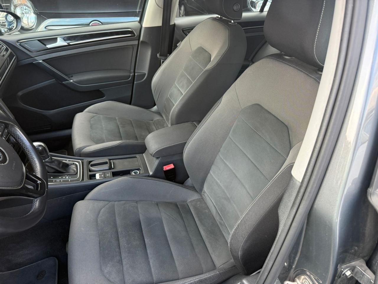 Volkswagen Golf 2.0 TDI DSG 5p. Highline BlueMotion Technology