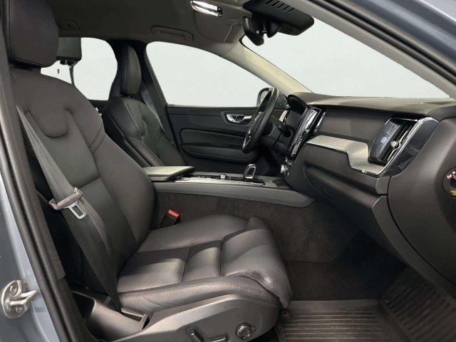 VOLVO XC60 B4 (d) AWD automatico Ultimate Bright N1