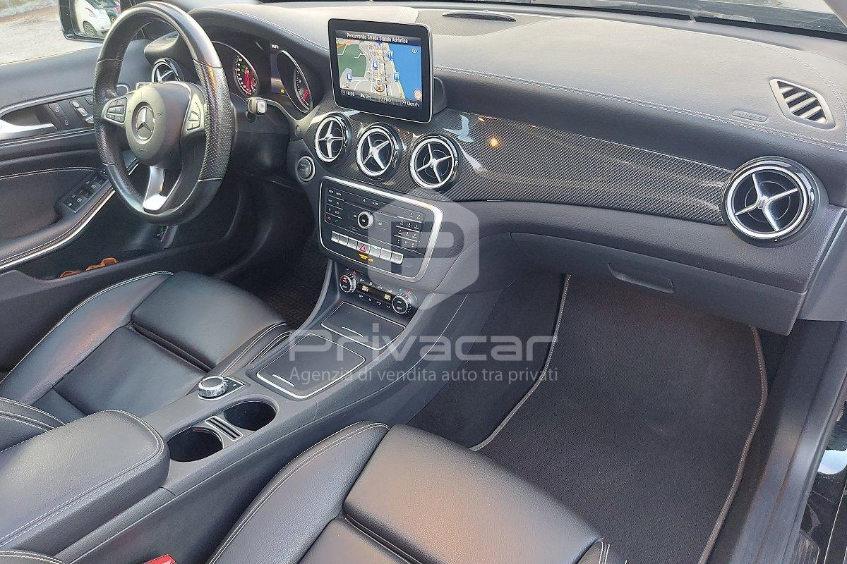 MERCEDES GLA 200 d Automatic 4Matic Premium