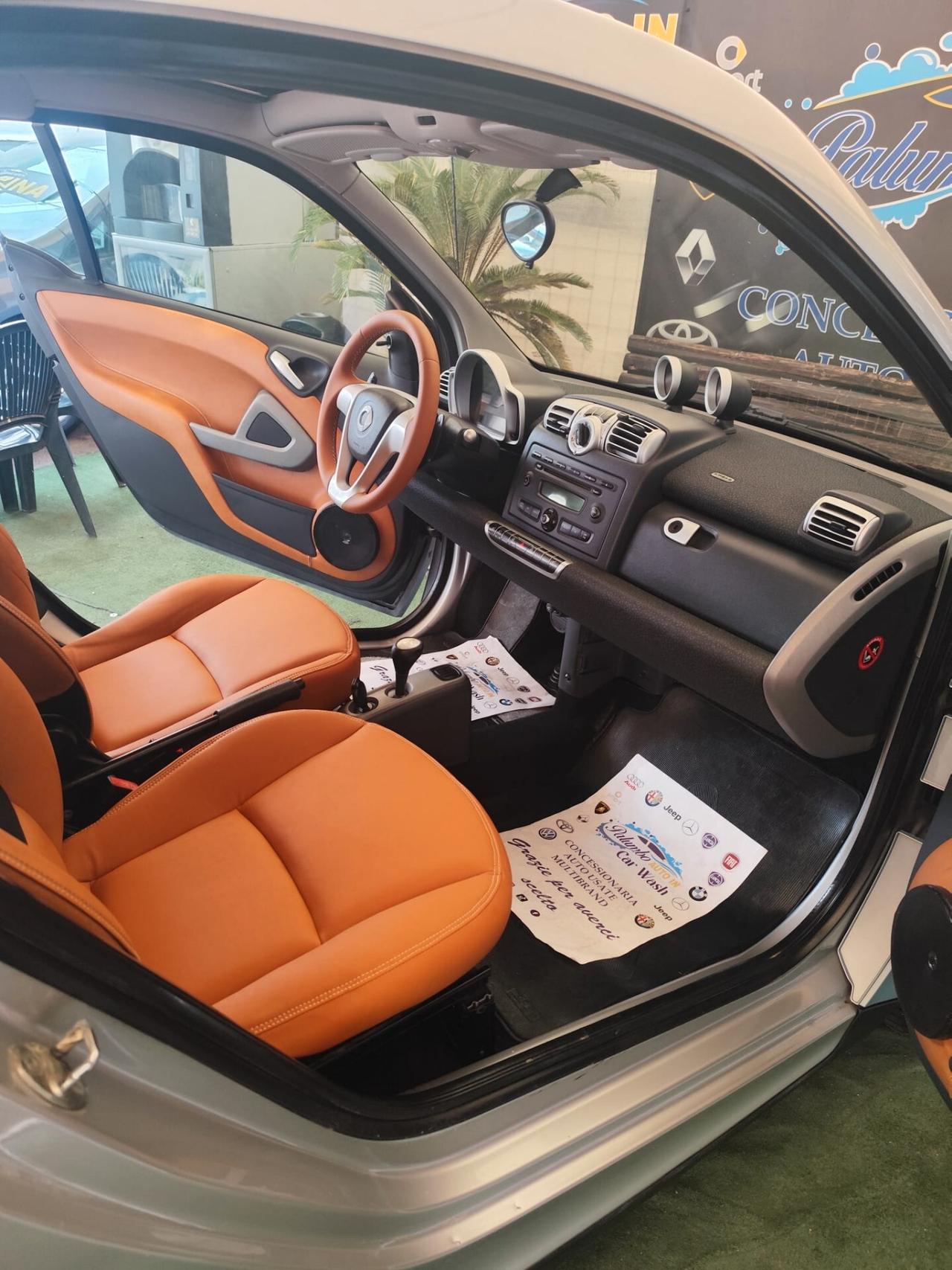 Smart ForTwo 1000 52 kW coupé limited two