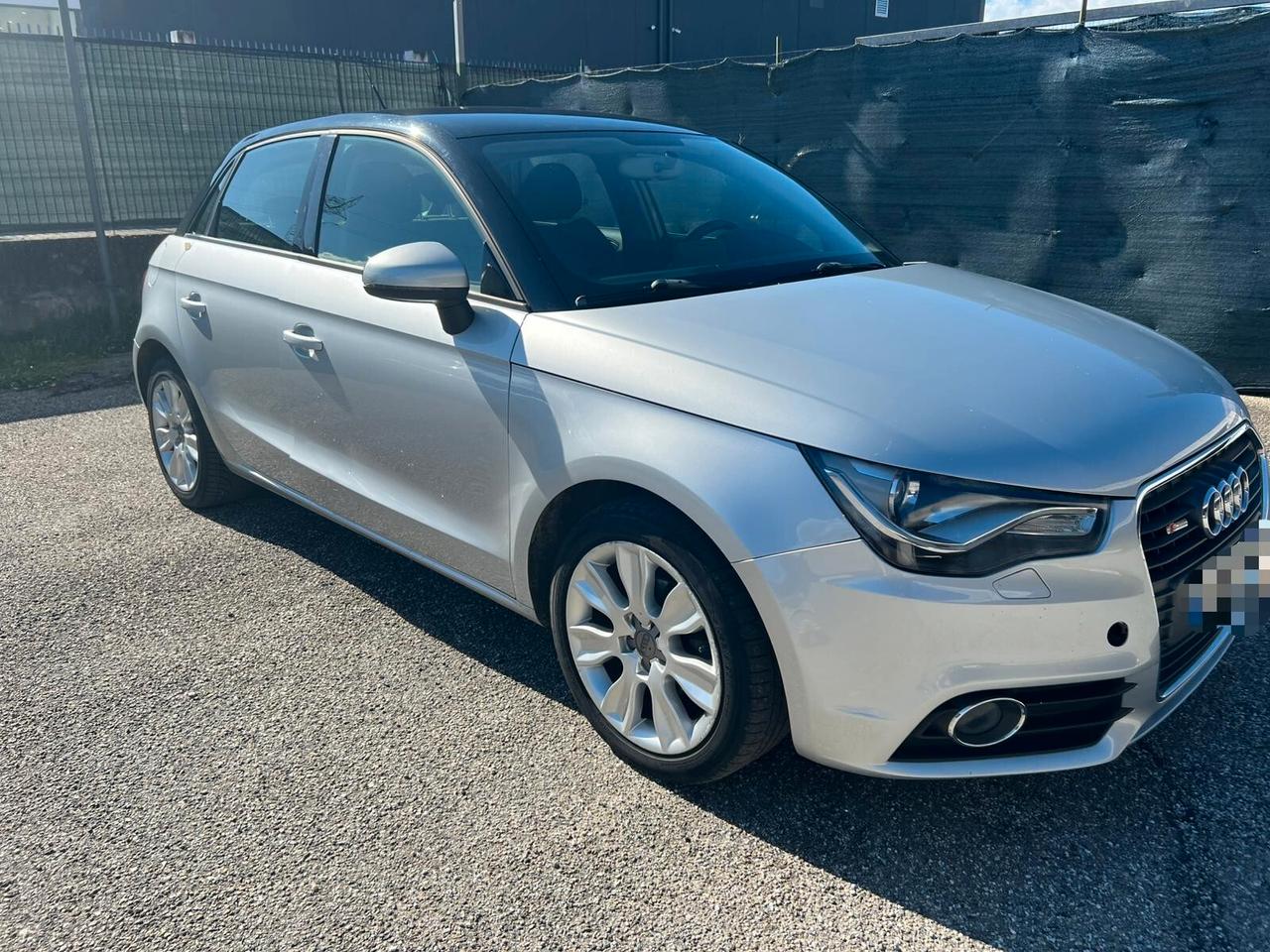 Audi A1 1.6 TDI SPB S- line - 2013 Automatico S Tronic