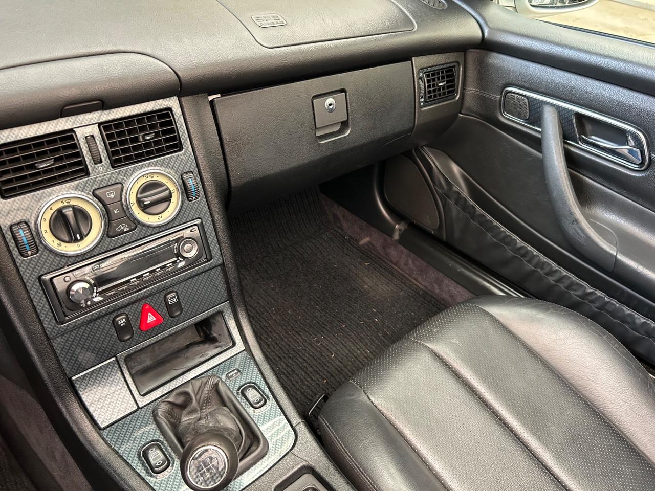 Mercedes-benz SLK 200