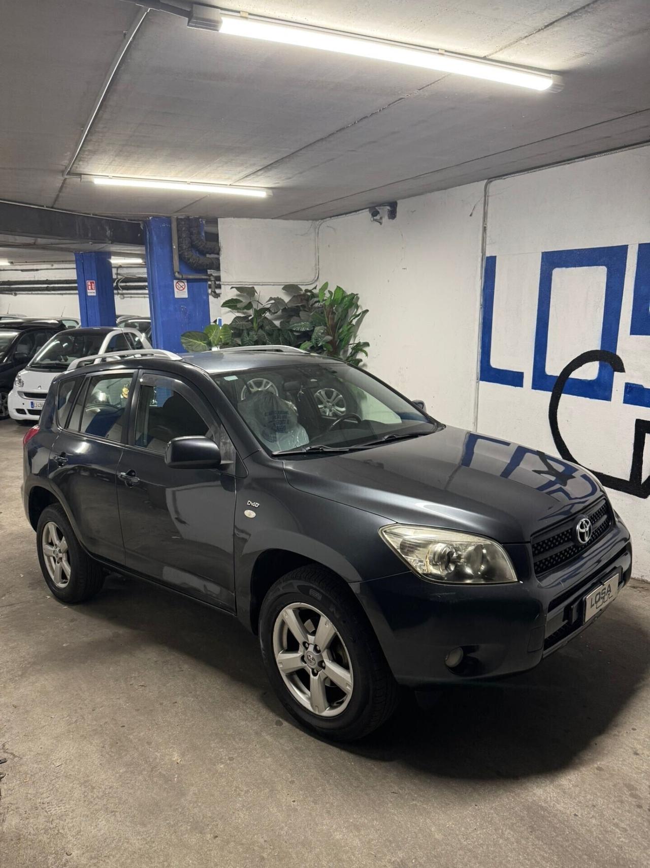 Toyota RAV 4 RAV4 2.2 D-4D 136 CV