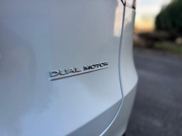 TESLA Model Y PERFORMANCE DUAL MOTOR AWD *UNIPROP*