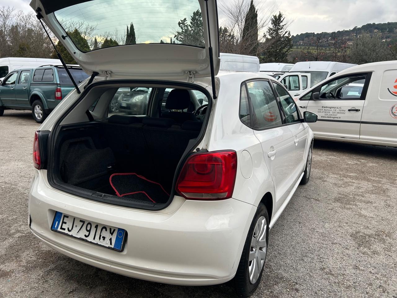 Volkswagen Polo 1.2 Benzina 70 CV Ok Neopatentati