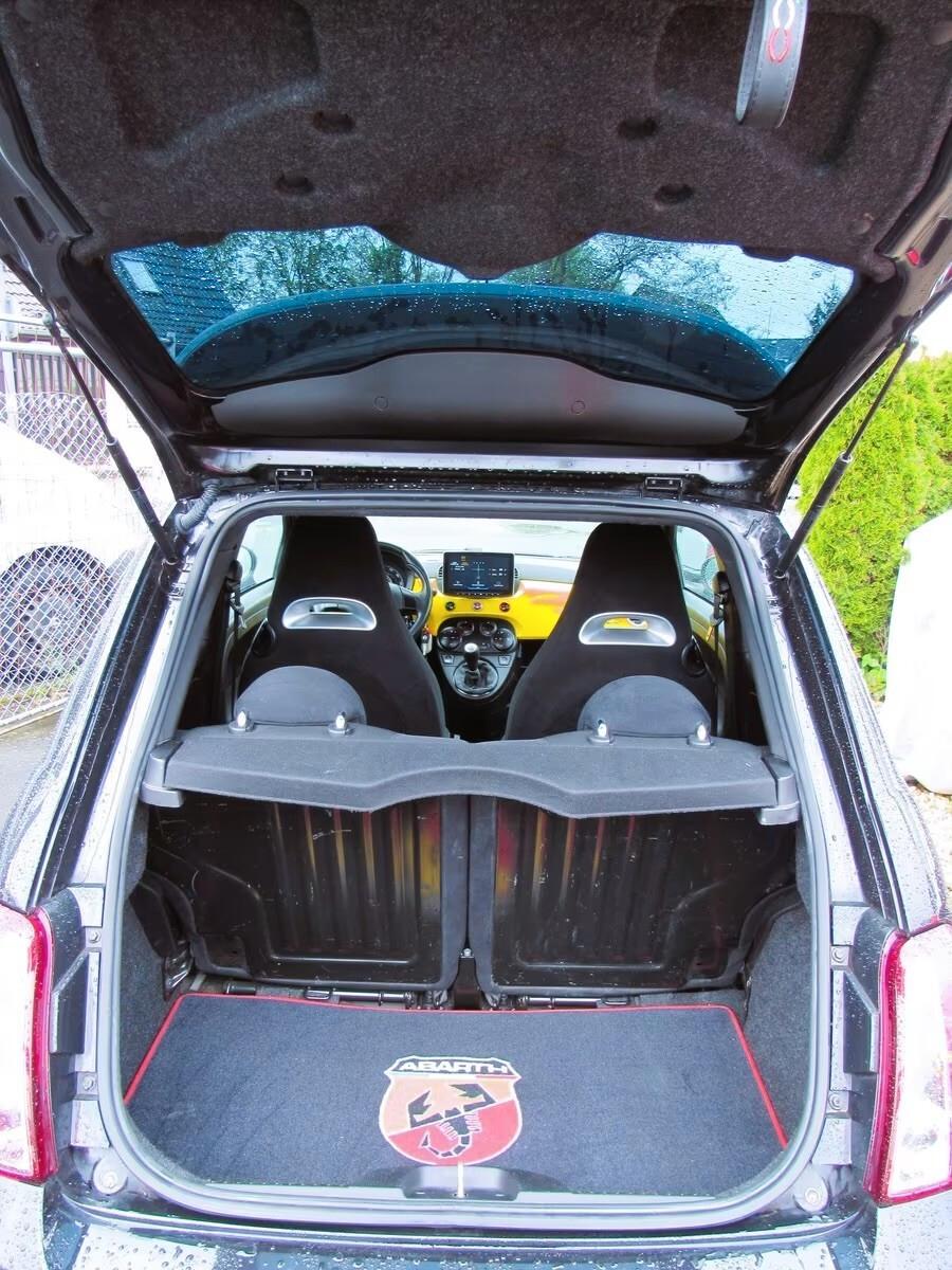Abarth 500 ALLESTIMENTO ESSEESSE