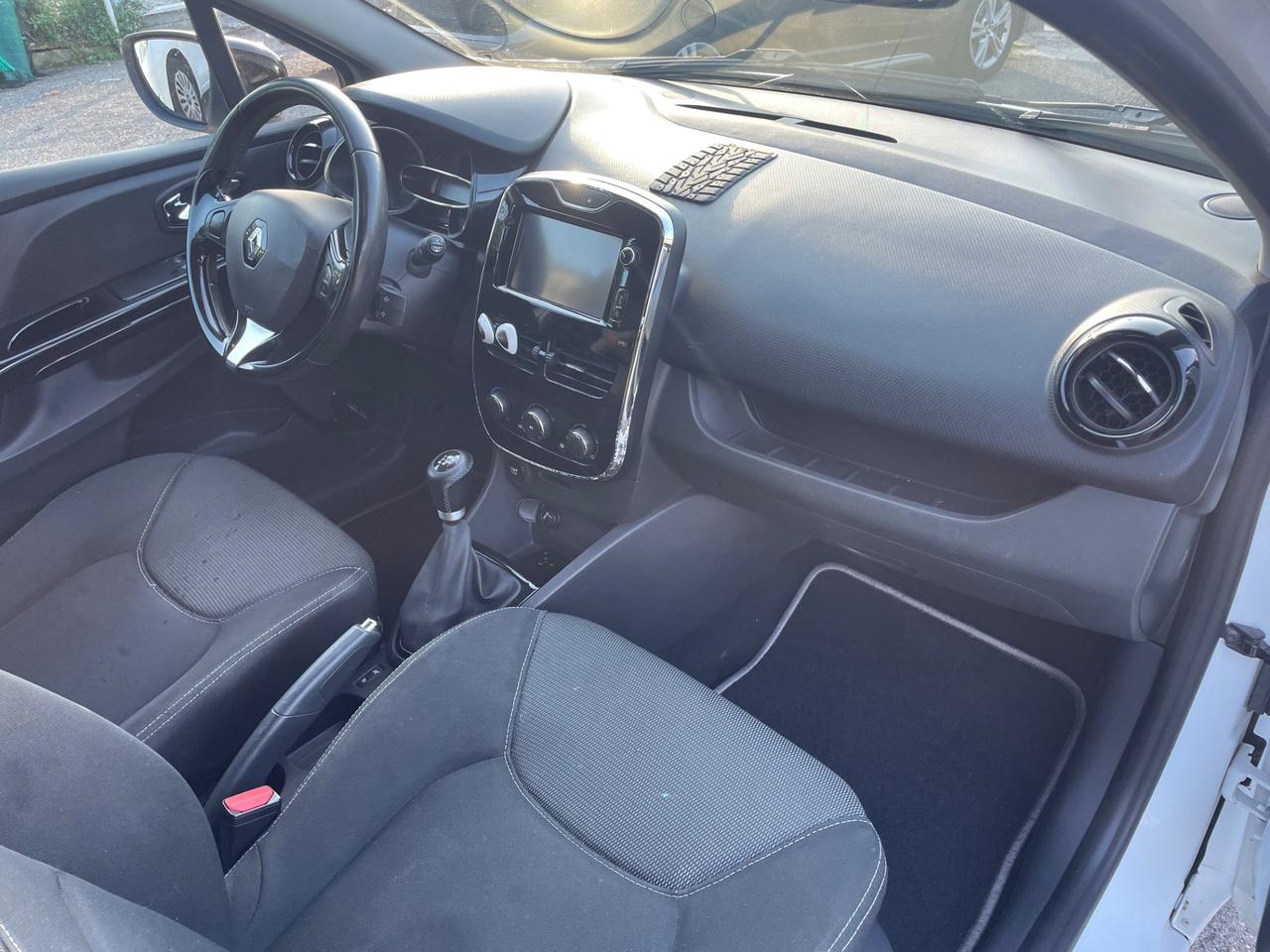 Renault Clio 1.2 16V 5 porte Dynamique