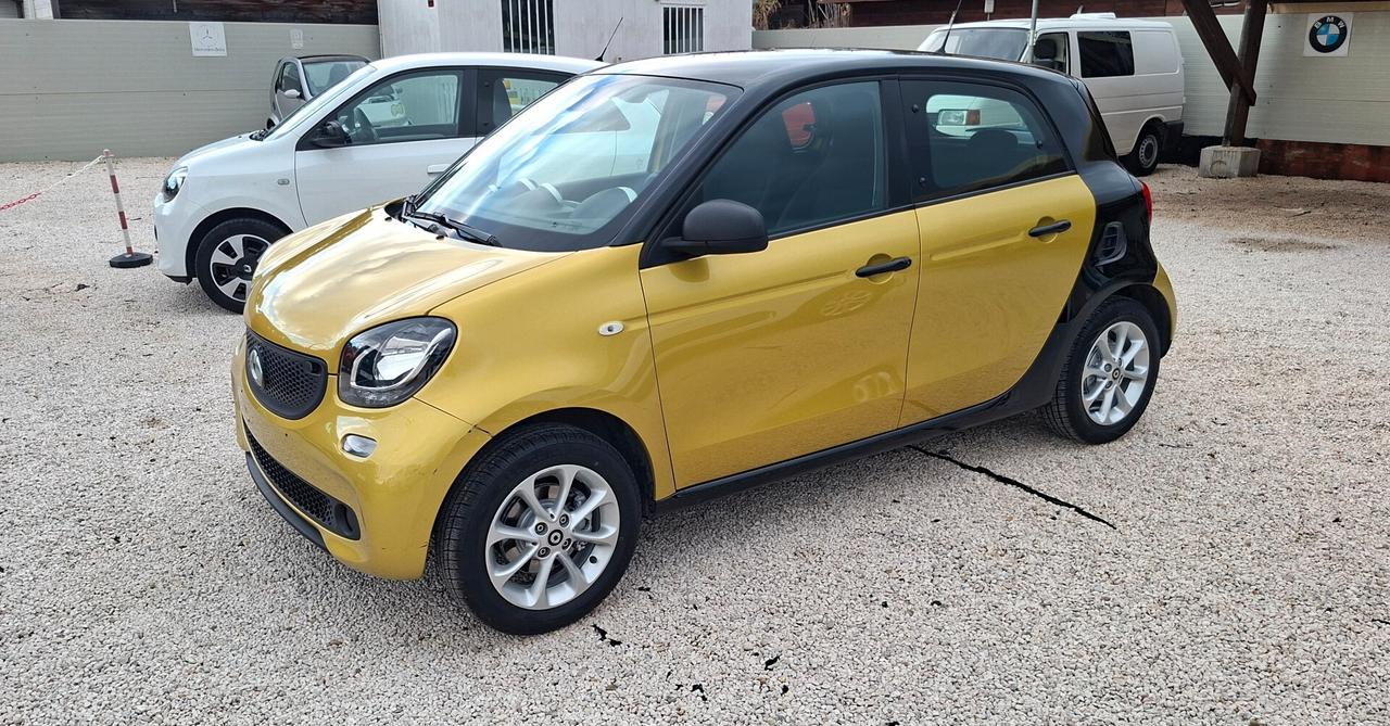 Smart ForFour 70 1.0 Passion