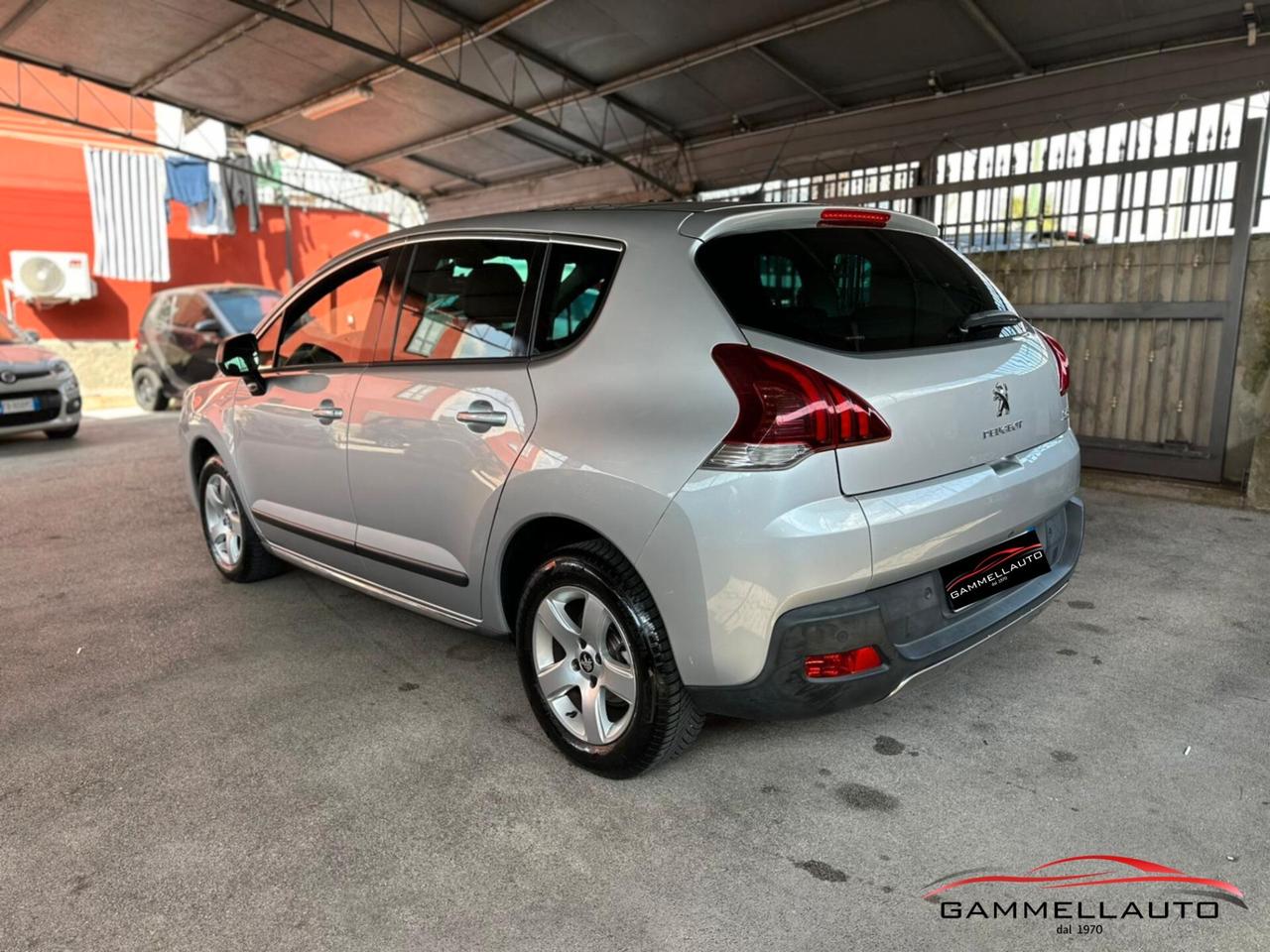 Peugeot 3008 1.6 Business 115CV
