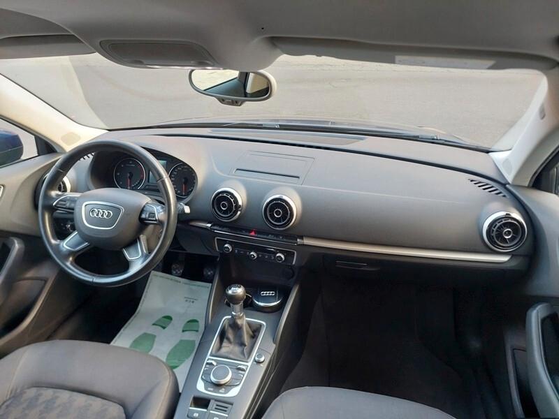 Audi A3 SPB 1.6 TDI clean diesel Attraction