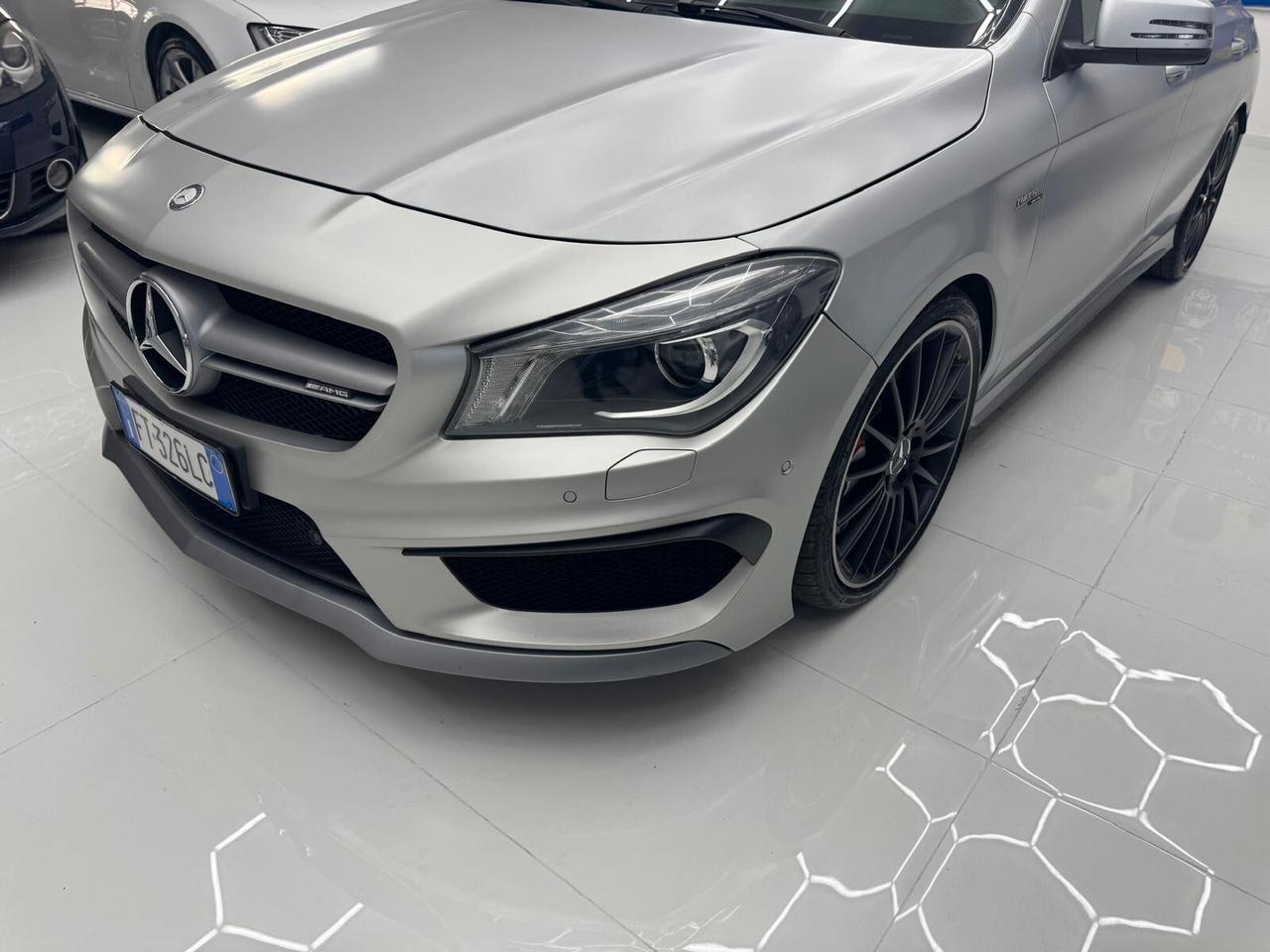 Mercedes-Benz CLA 45 AMG 381Cv