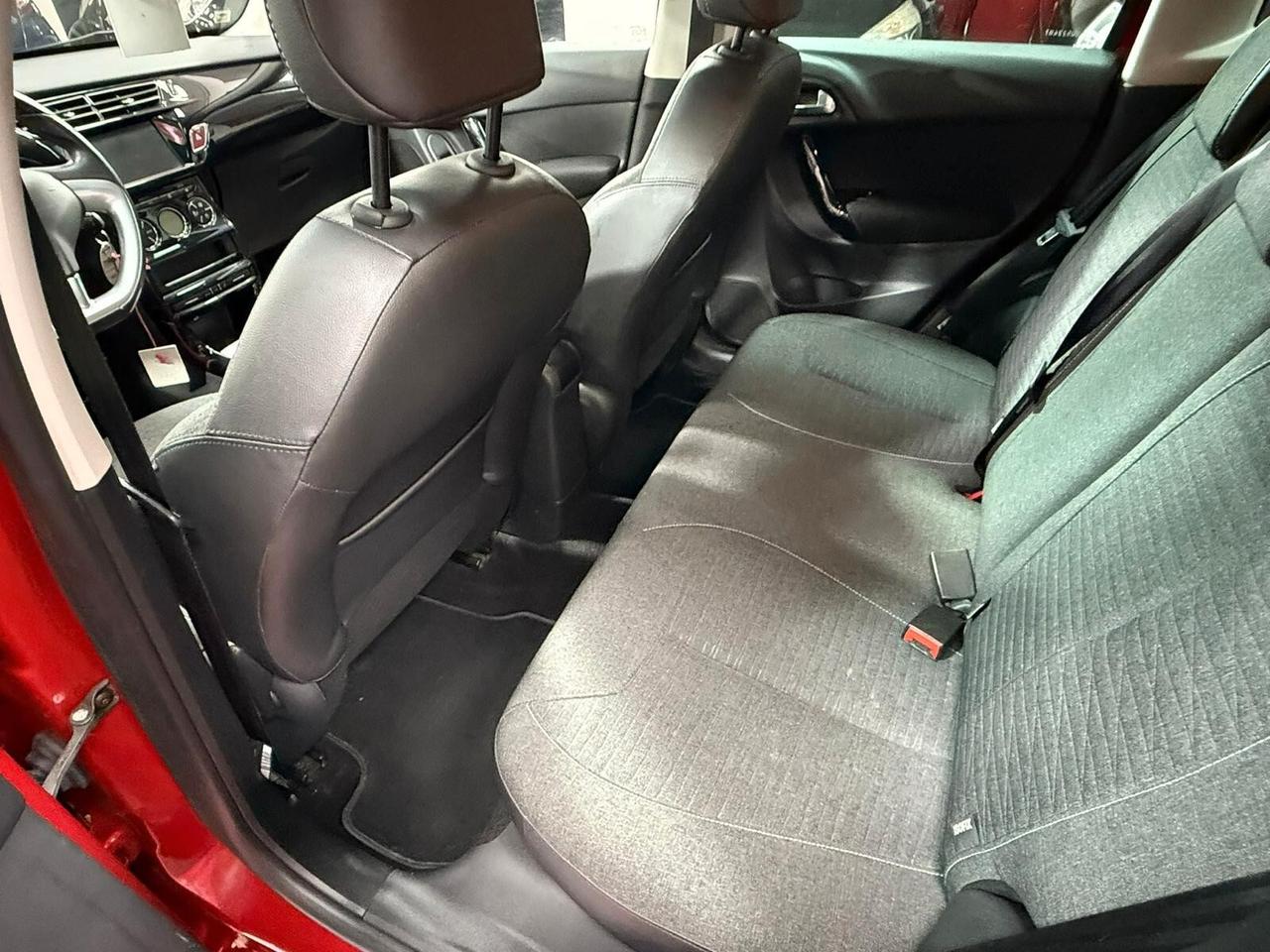 Citroen C3 1.2 82cv Exclusive - 2016