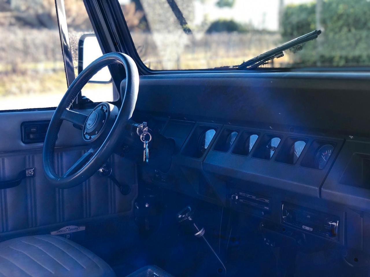 Jeep Wrangler Laredo 4.2 GPL #GM
