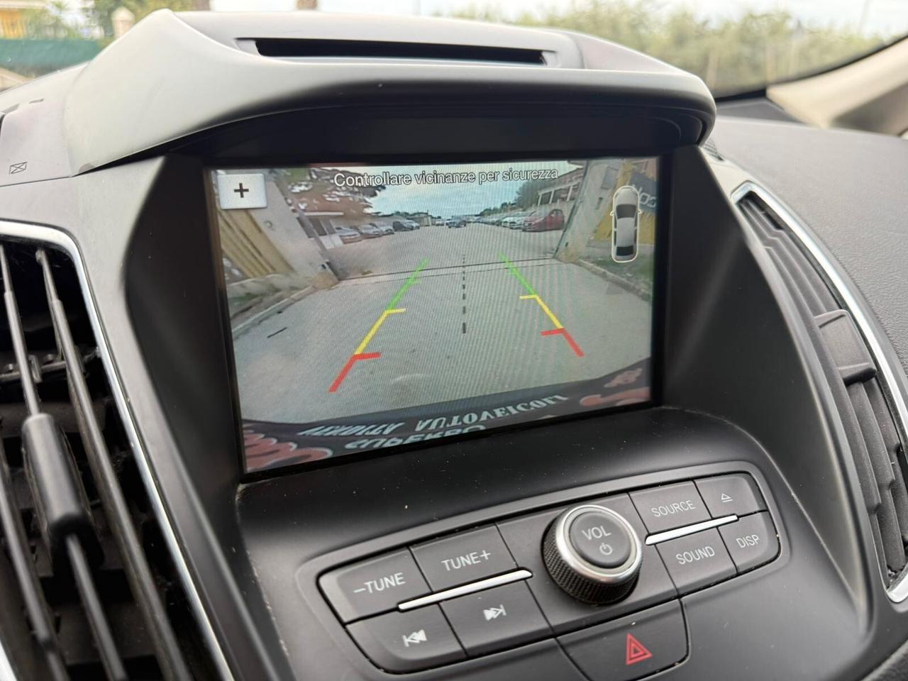 Ford C-Max 1.5 TDCi 120CV