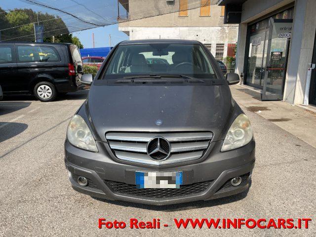 MERCEDES-BENZ B 180 NGT BlueEFFICIENCY Executive