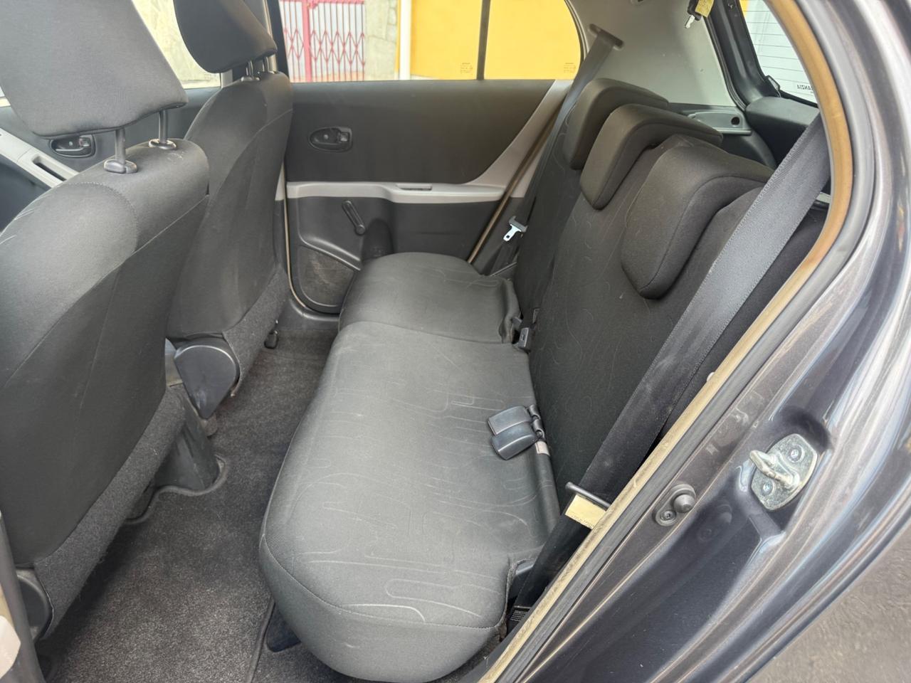 Toyota Yaris 1.0 5 porte Sol GPL