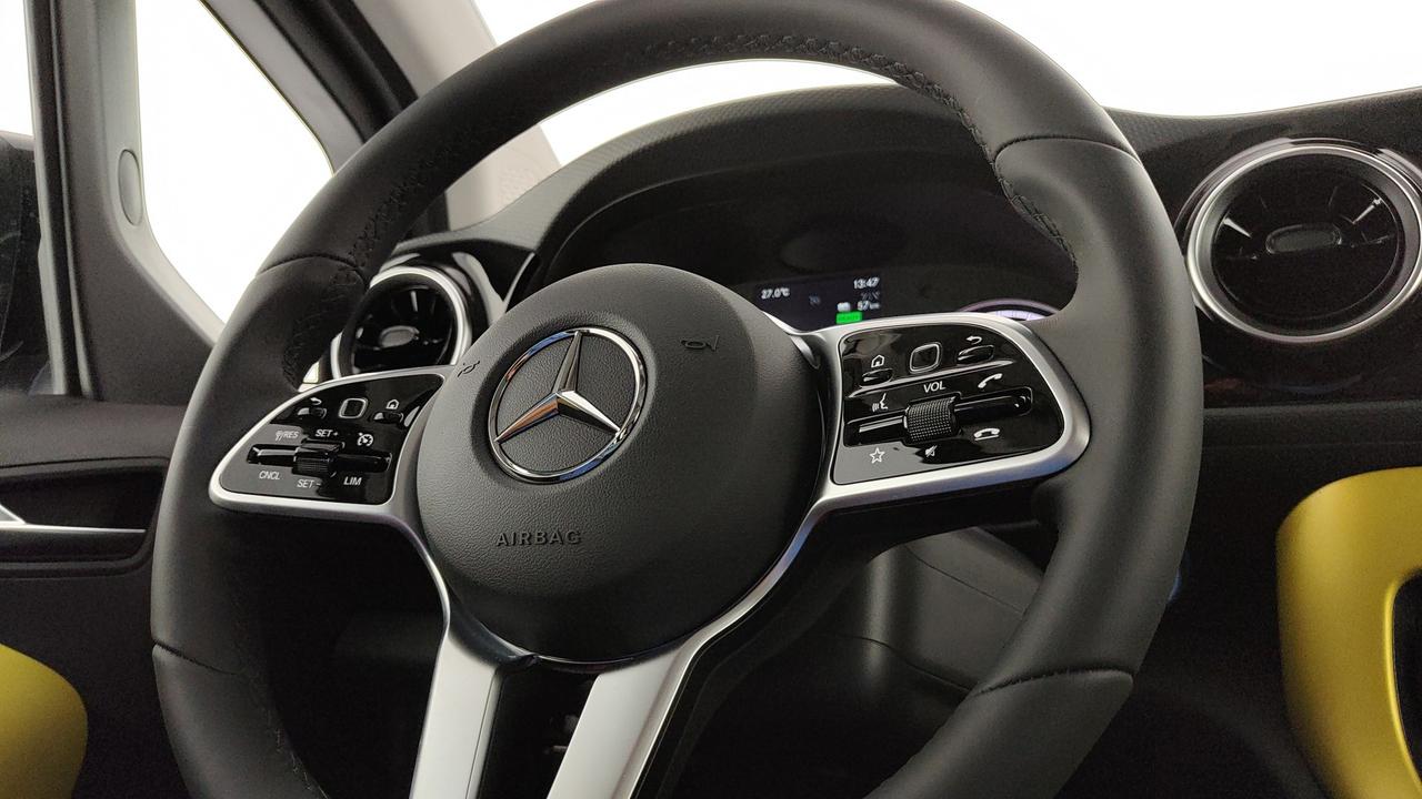 Mercedes-Benz EQT 200