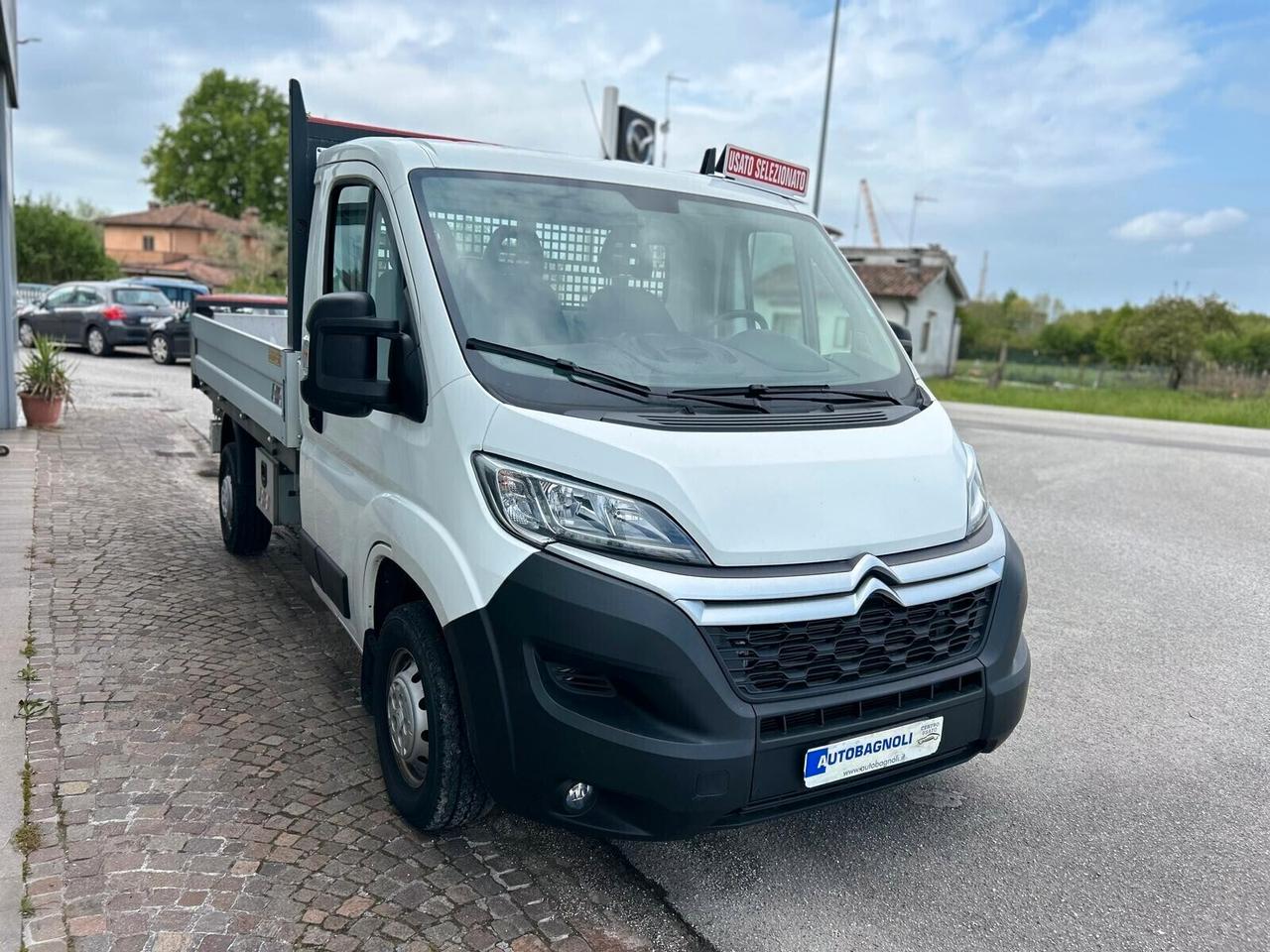Citroen Jumper 35 BlueHDi 140 Ribaltabile Trilaterale SPOTICAR