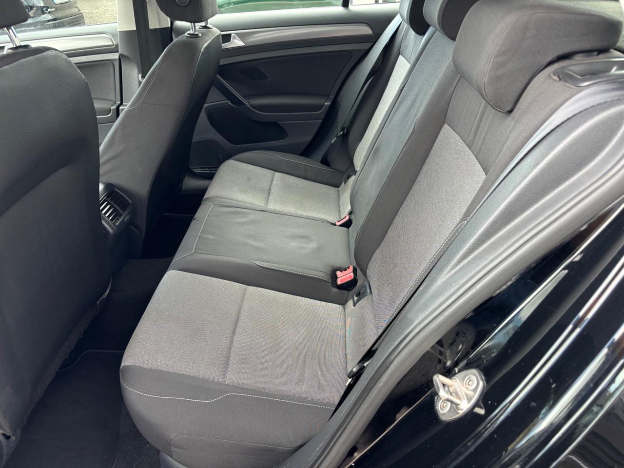 VOLKSWAGEN GOLF 1.6 TDI 90 CV TRENDLINE