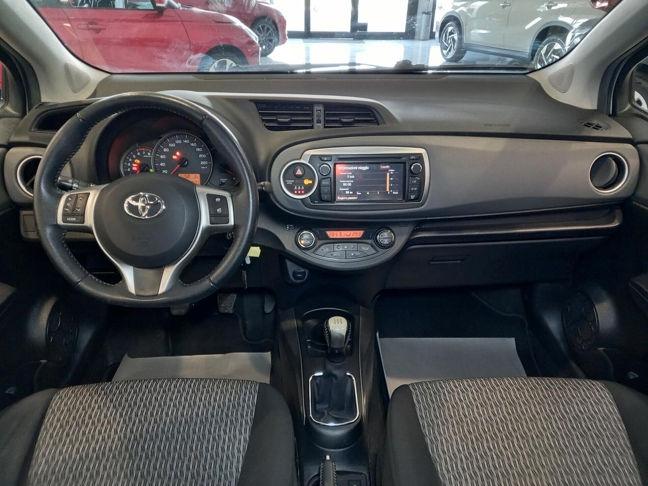 Toyota Yaris 1.0 5 porte Lounge