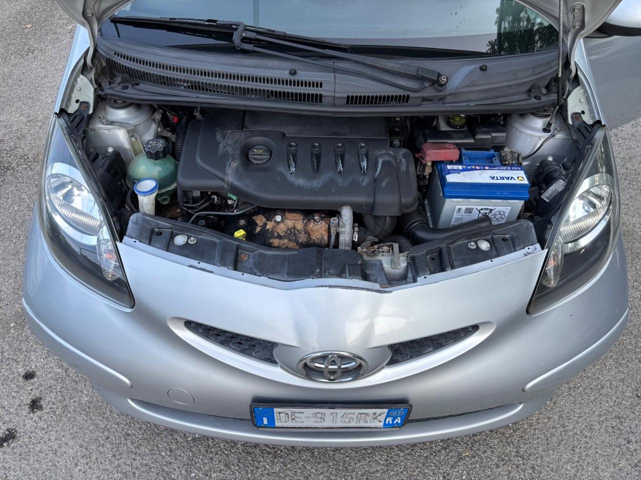 Toyota Aygo 1.4 DIESEL 5 porte Sol OK NEOPATENTATI