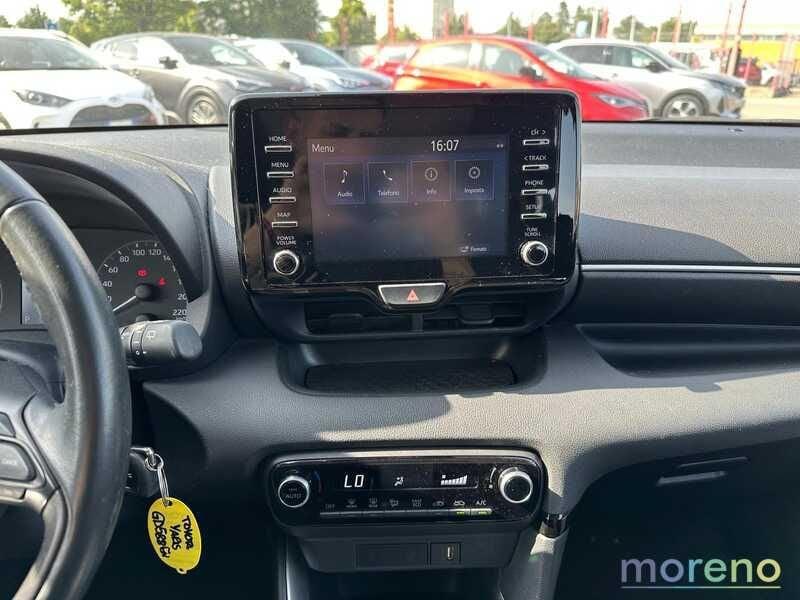 Toyota Yaris 1.5 hybrid Active