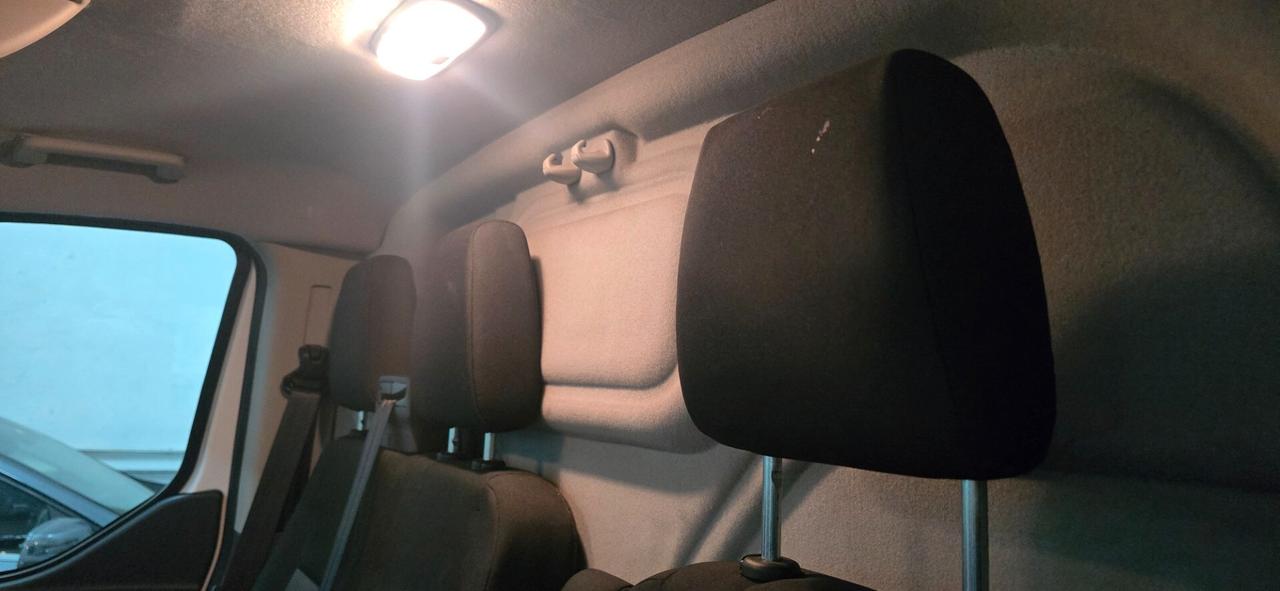 Ford Tourneo Custom 320 2.0 TDCi 130CV PC Trend