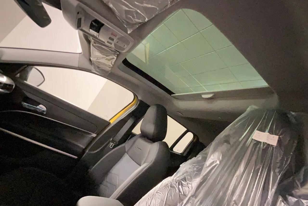 Jeep Avenger 1.2 Turbo 100 CV Summit