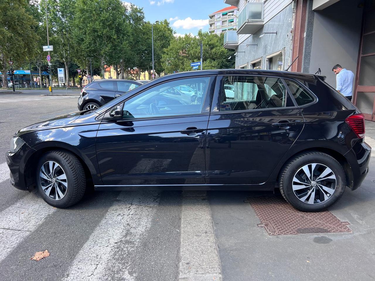 Volkswagen Polo Comfortline 1.0 MPI BlueMoti #6431