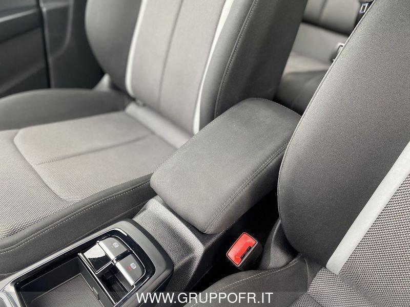 Audi Q2 30 TFSI S line edition