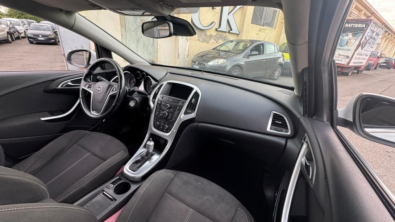 Opel Astra 2.0 CDTI 165CV Sports Tourer aut. Cosmo S