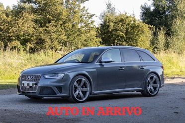 Audi A4 RS 4 Avant 4.2 V8 FSI quattro S tronic