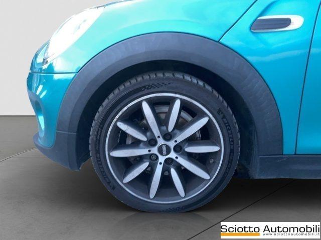 MINI Mini 1.5 Cooper D Cabrio