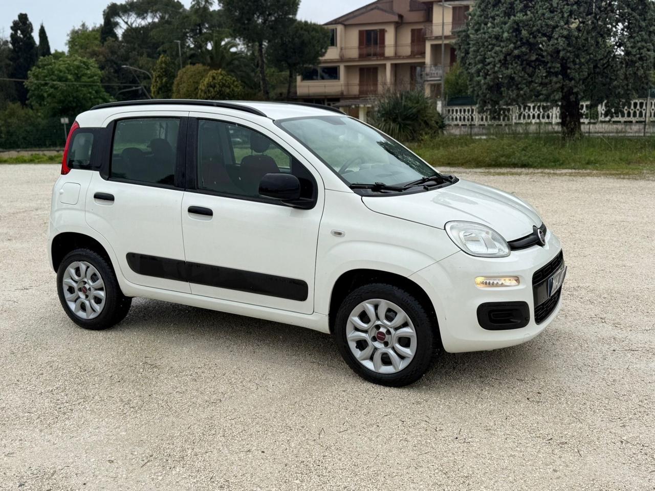 Fiat Panda natural power benzina metano NEOPATENTATi