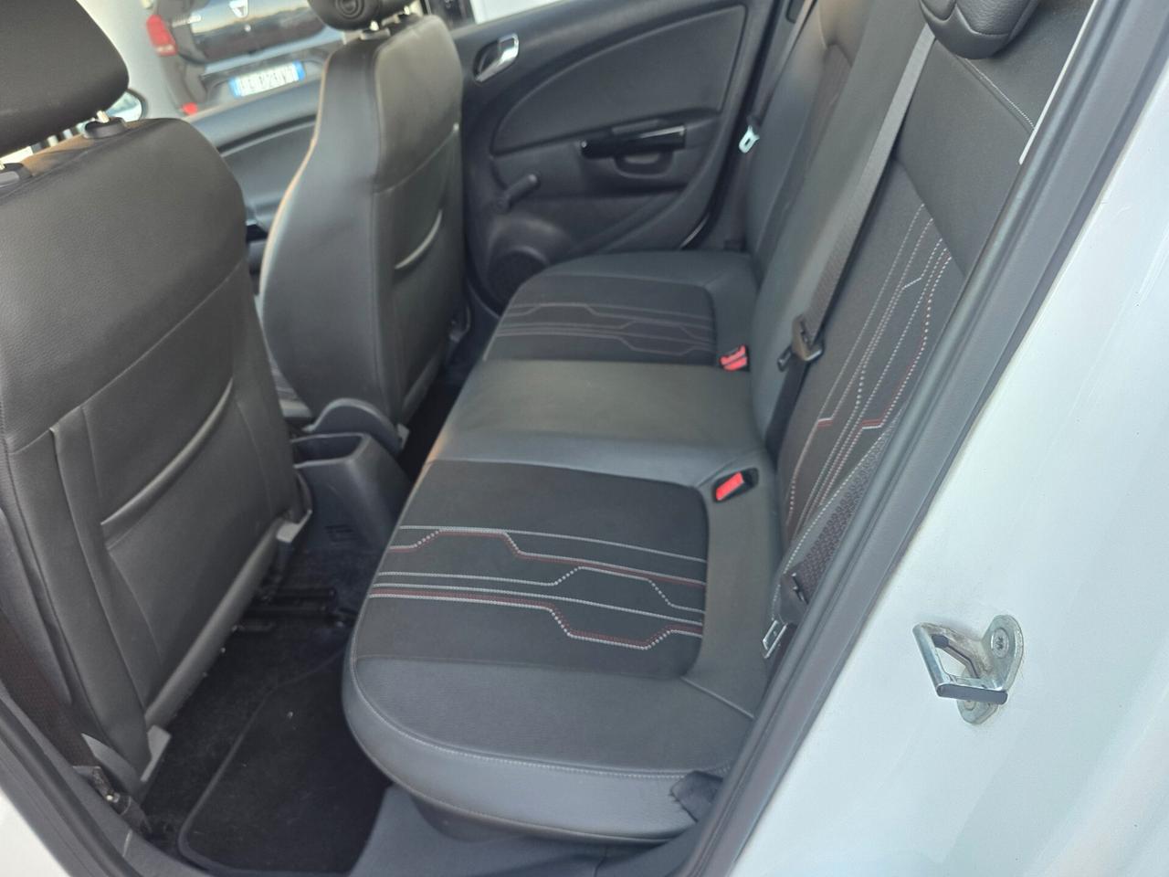 Opel Corsa 1.2 85CV 3 porte GPL-TECH Edition