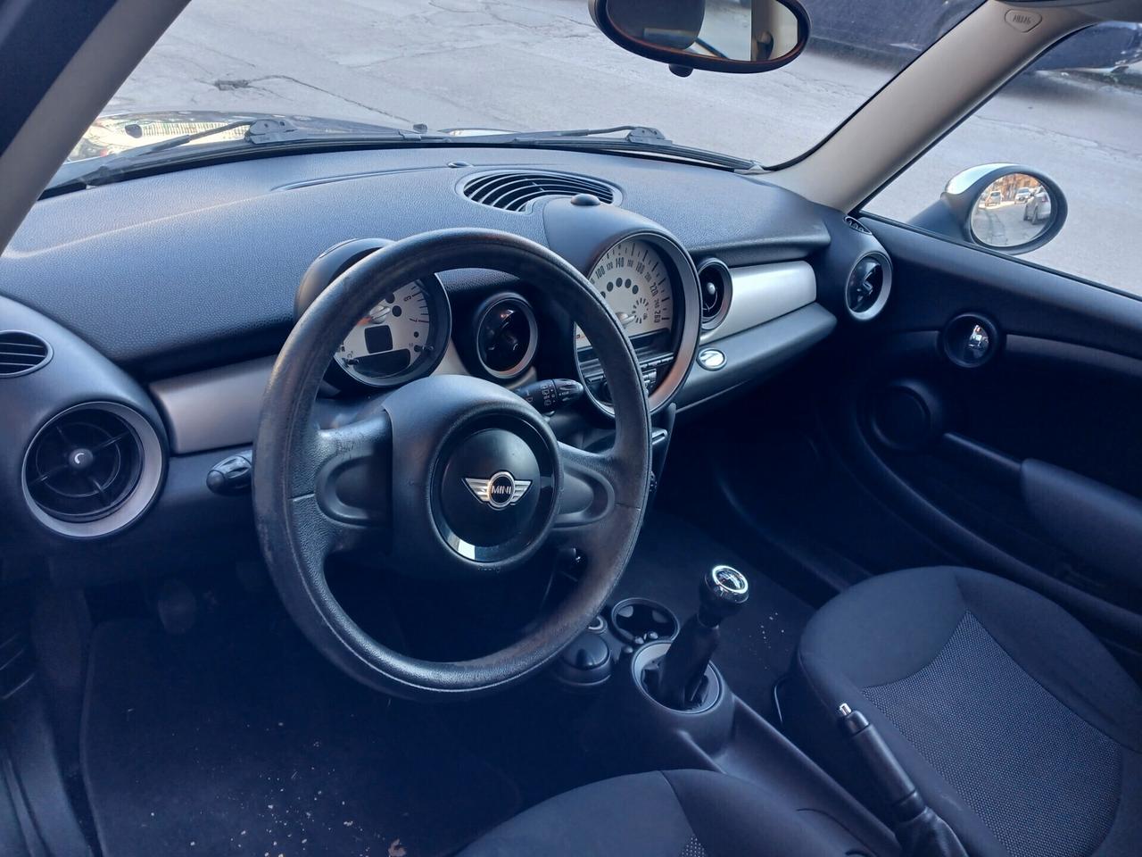 Mini 1.6 16V Cooper D