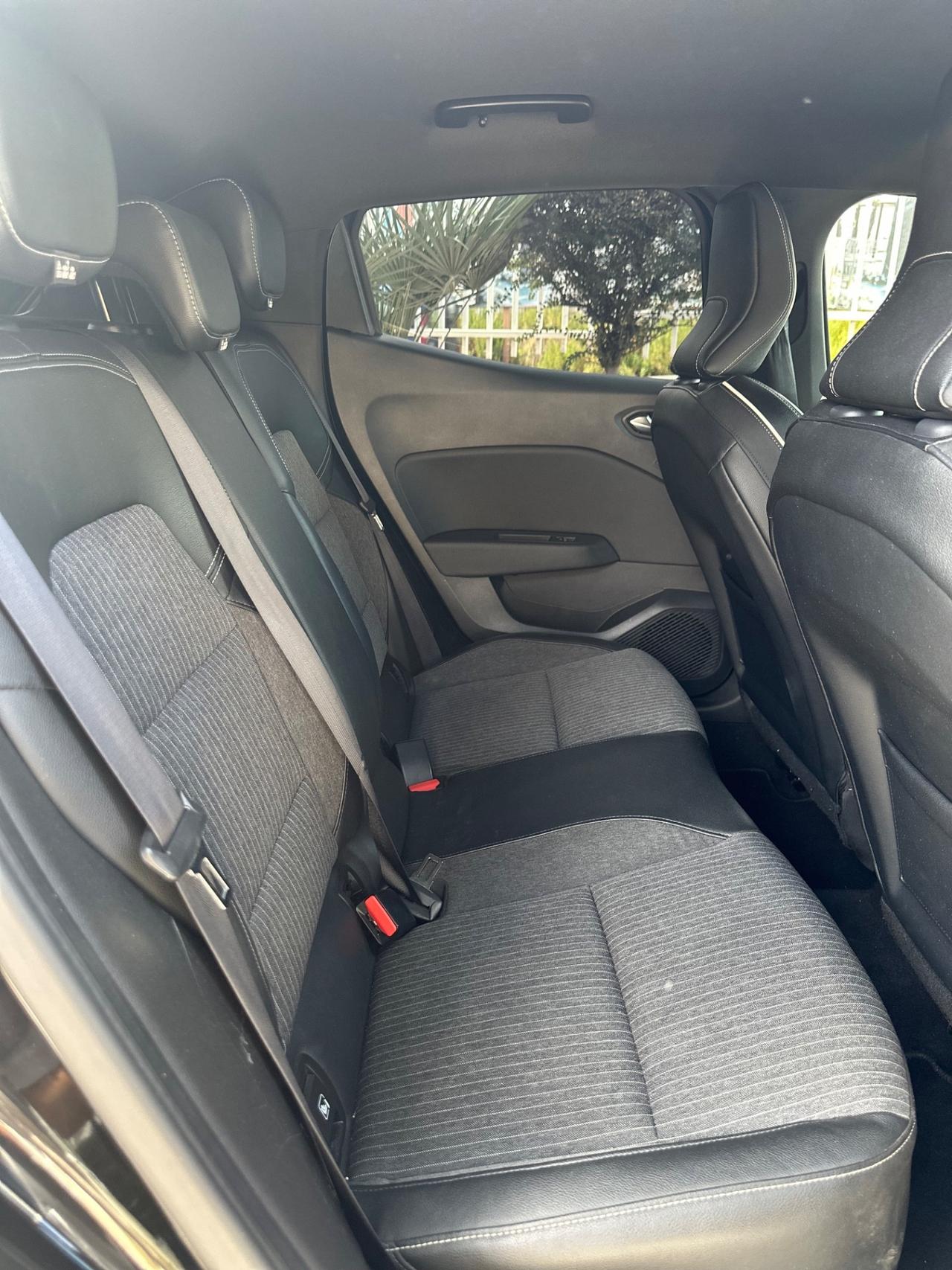 Renault Clio Blue dCi 115 CV 5 porte Intens