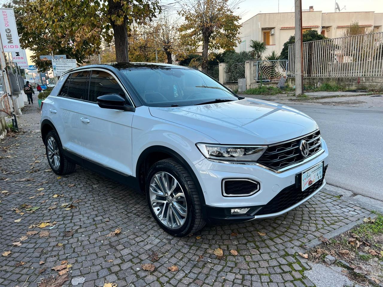 Volkswagen T-Roc 2.0 TDI SCR 150 CV DSG Business BlueMotion Technology