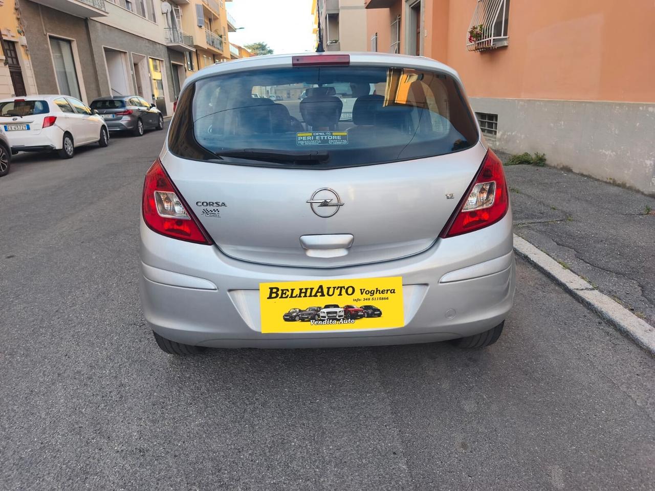 Opel Corsa 2009----1.2 Benzina Neopatentati