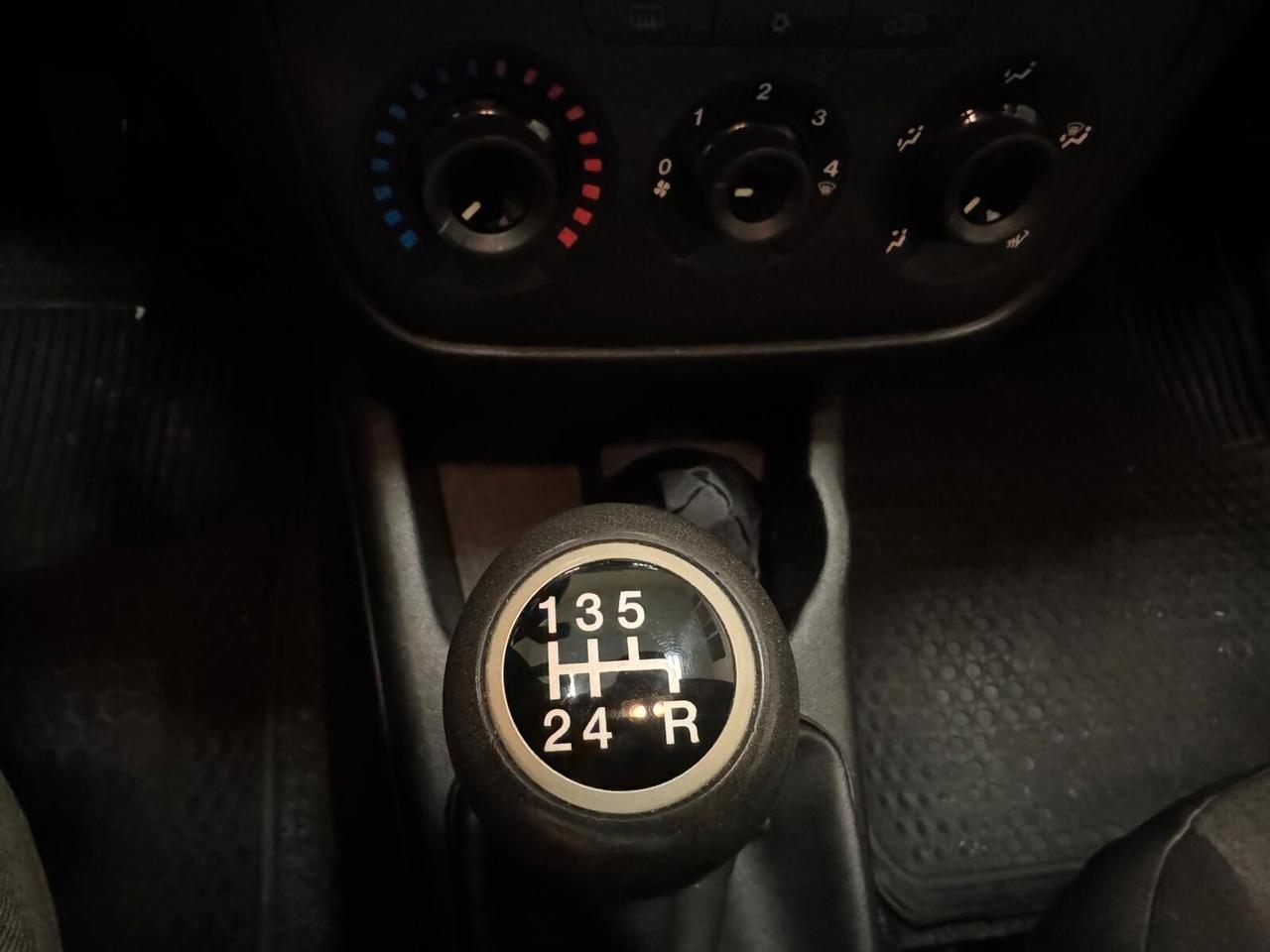 Fiat Punto 1.4 8V 5 porte Easypower Street