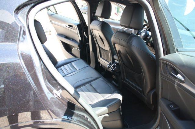ALFA ROMEO Stelvio 2.2 Turbodiesel 210 CV AT8 Q4 Veloce